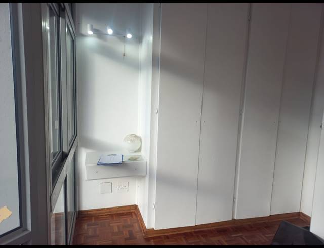 2.5 BEDROOM DUPLEX TO LET IN SOUTH BEACH